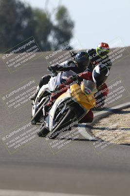 media/Nov-02-2025-Lets Ride (Sun) [[f7a3caa734]]/B Group/1220pm (Turn 2 Outside)/